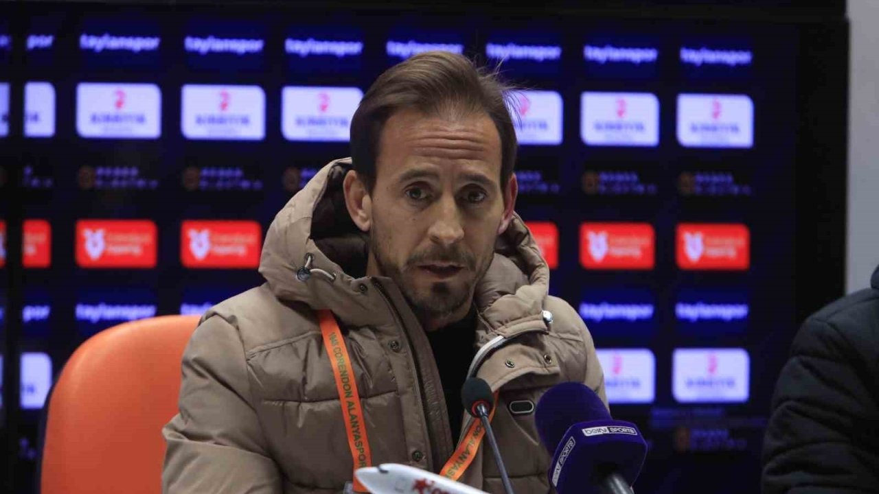 Joao Pereira: "İkinci yarı rakibin değişikliği ile ne yapacağımızı unuttuk"