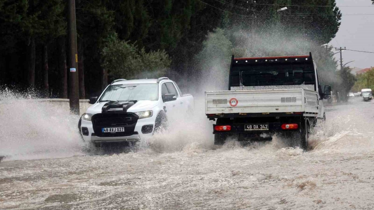 Muğla geneli yağışlar devam edecek