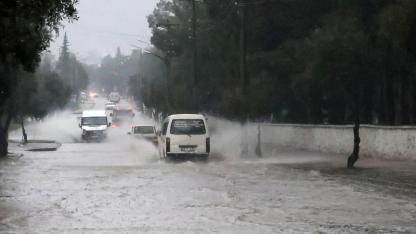 Muğla’da sağanak yağış etkili oluyor