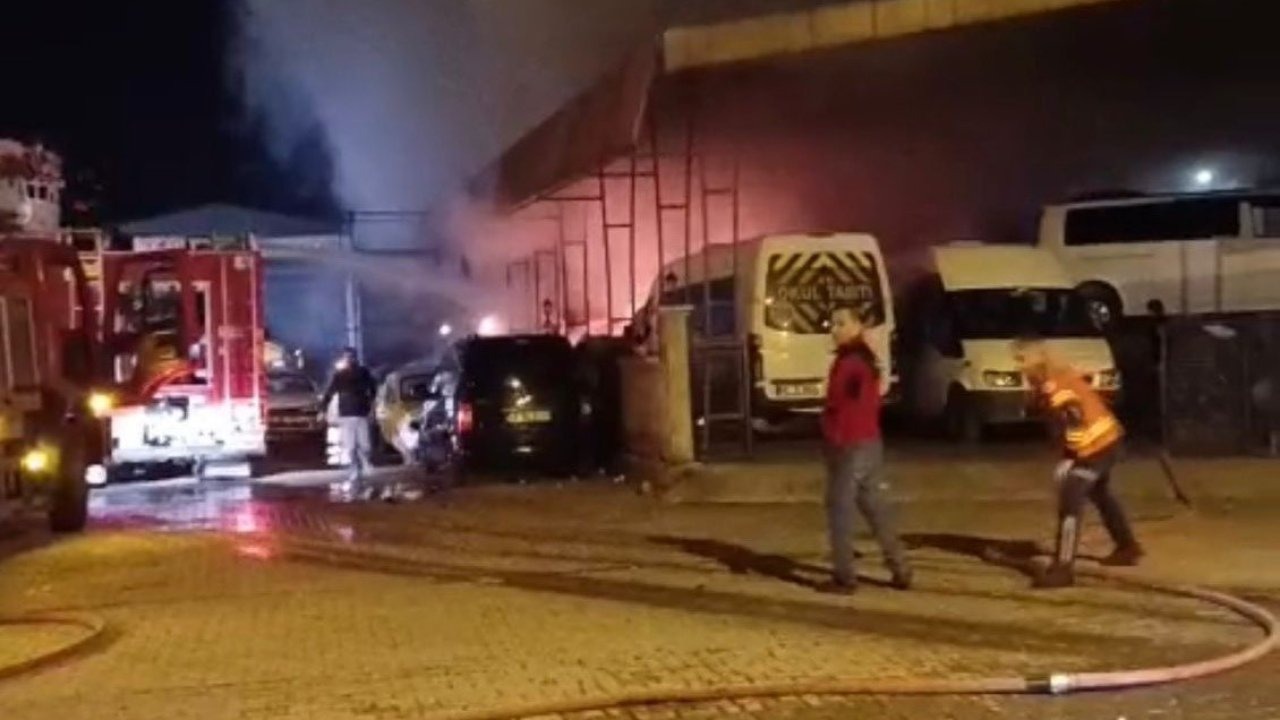 Ortaca Sanayi Sitesi’nde yangın: 4 araç ve 1 iş yeri zarar gördü