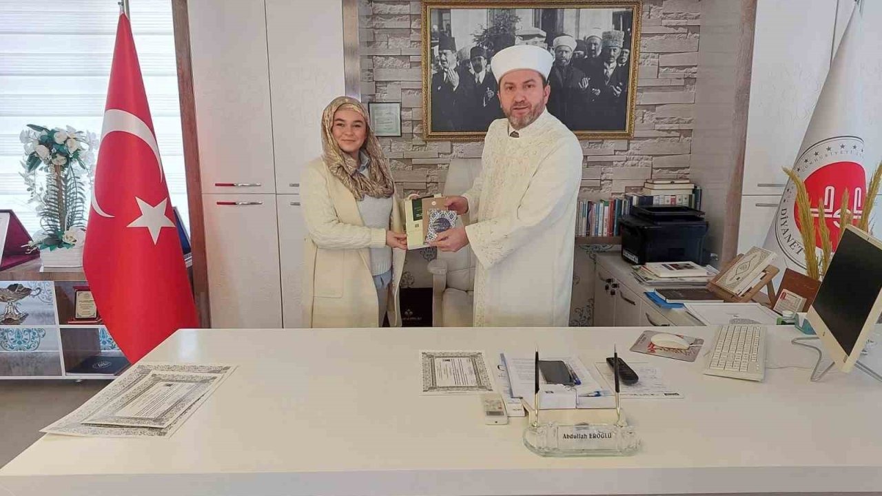 Polonyalı Oksana Müslüman olup Meryem ismini aldı