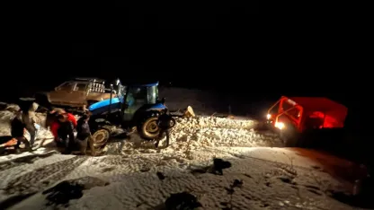 Off-road için gittikleri dağda mahsur kalanlar kurtarıldı