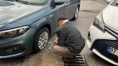 Alanya’da araçların lastiklerini kesen 3 şüpheli yakalandı
