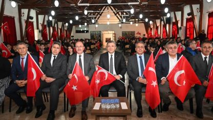 Vali Şahin, 'İlk Dersimiz: Bayrak Sevgisi' programına katıldı