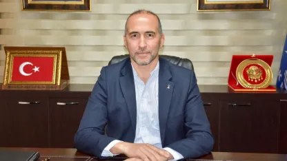 Kumluca'da sel ve hortumdan zarar görenlere destek