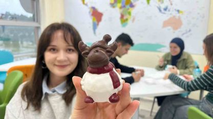 Uluslararası Gençlik Merkezi’nde sanat atölyeleri gençlerle buluşmaya devam ediyor