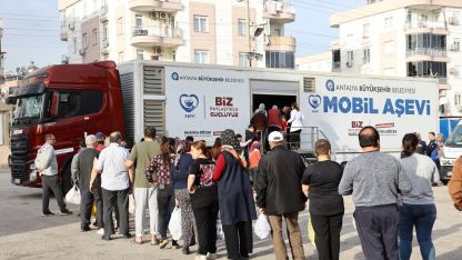 Mobil aşevi her akşam farklı mahallede