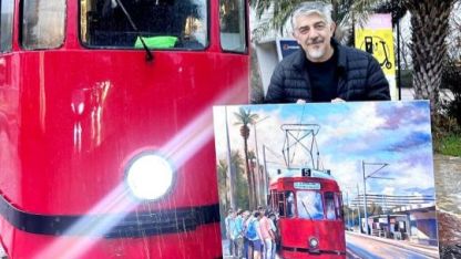 Her sabah bindiği tramvayı resmetti