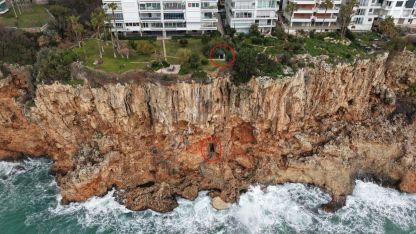 Falezlerdeki kaçak baraka ve asansörü mühürlendi