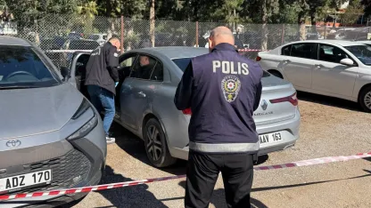 Nöbetten çıkan anestezi teknikeri, otomobilinde ölü bulundu; eşi gözyaşlarına boğuldu