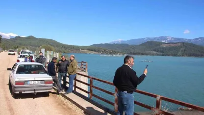 Alakır Barajı 3 yıl aradan sonra doldu taştı, üretici bayram etti