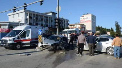 Serik'te kaza: 2 yaralı