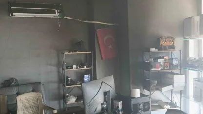 Manavgat’ta işyeri yangını ucuz atlatıldı