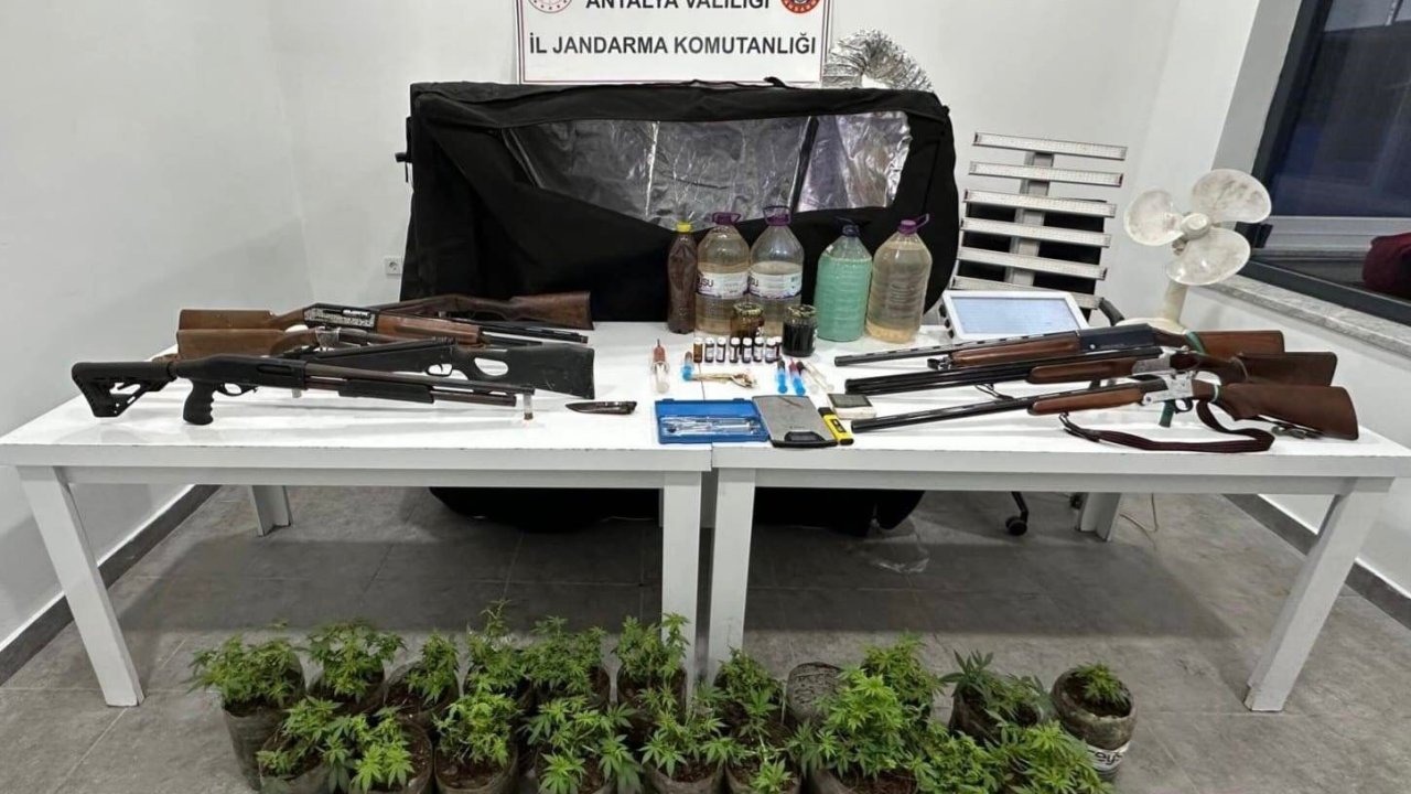 Alanya’da uyuşturucu operasyonu: Sıvı metamfetamin ve kenevir ele geçirildi