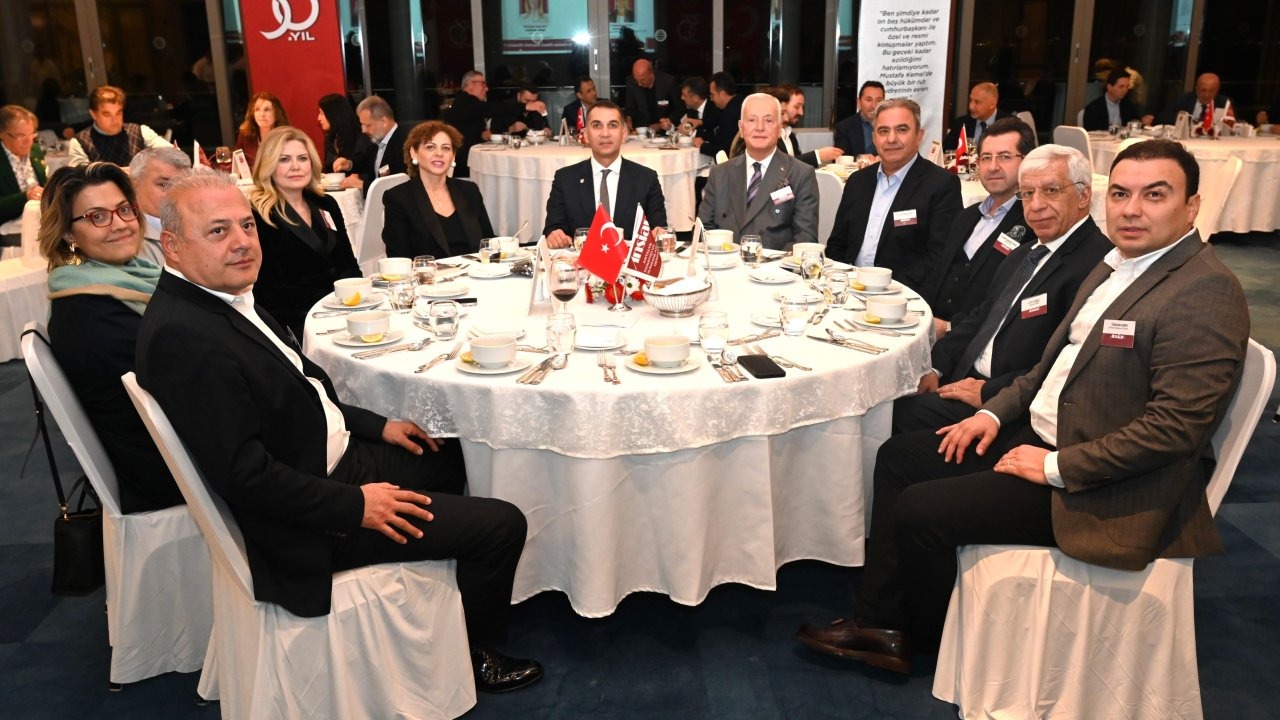 ANSİAD'da farklı bir perspektif: İş astrolojisi