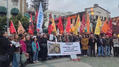 Antalya’da 6 Şubat Anması: “Deprem değil, ihmal öldürdü”