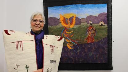 Antalya'da "Aşina" keçe resim sergisi açıldı