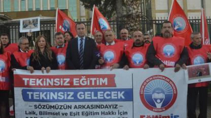 Antalya’da eylemde partkart tutan 4 Sendika üyesine soruşturma