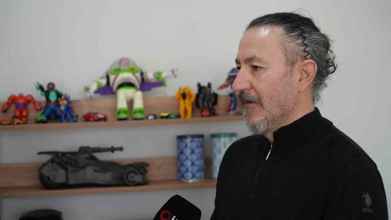 Antalya’da geliştirilen yapay zekâ sanatçısı Ayros’a yoğun ilgi: Yorumlar yankı uyandırıyor