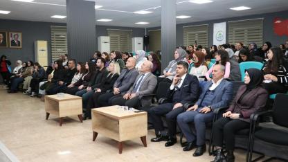 Antalya'da "Medya Etiği-Sorumlu Gazetecilik Kampı" başladı