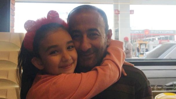 Asrın felaketinde kaybettiği eşi ve kızının son fotoğrafları hatıra kaldı