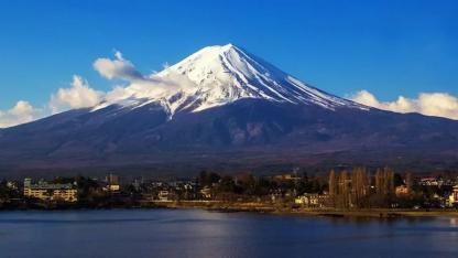 Fuji Dağı’nda gökyüzü şöleni!