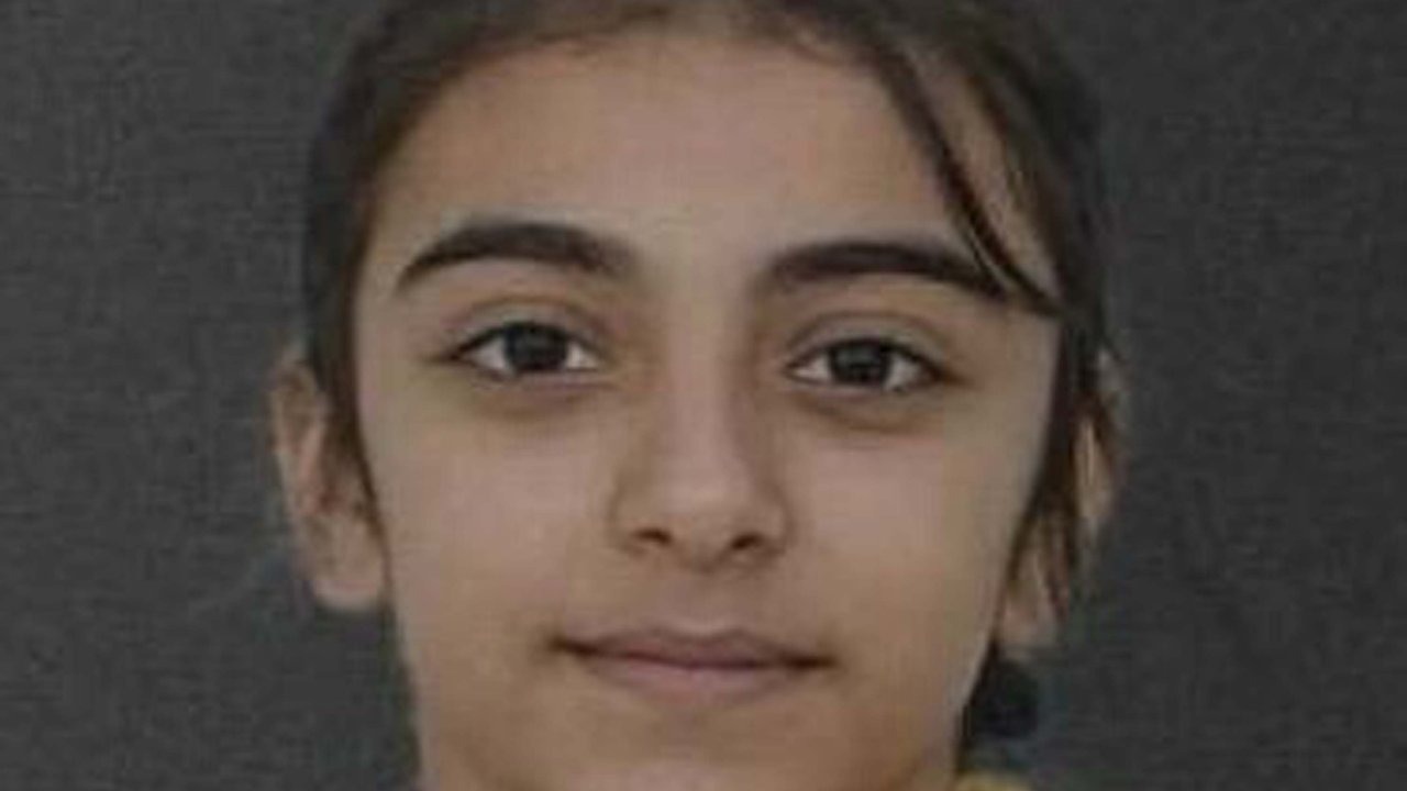 Kalp krizinden ölen ortaokul öğrencisi Öykü, son yolculuğuna uğurlandı