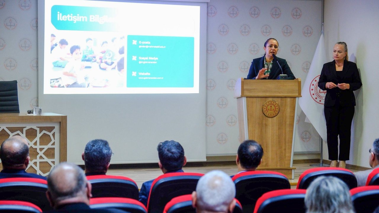 'Okullarda Koruyucu Ruh Sağlığı' bilgilendirme toplantısı