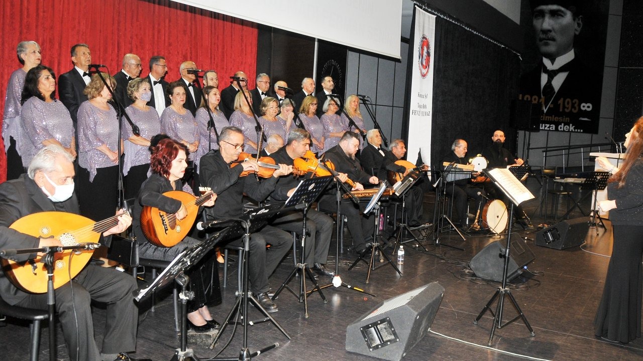 Yıldırım Gürses eserleri seslendirildi