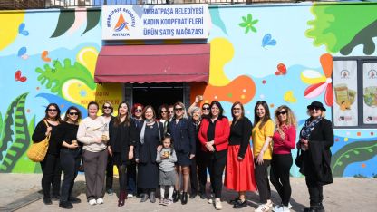 Kadın kooperatiflerinden bal mumu atölyesi