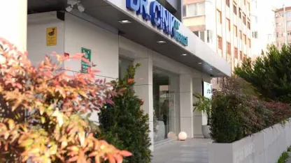 Dr. Cinik, Antalya’da ‘diş tatili’ konseptiyle hizmet veriyor