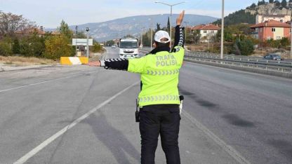 Burdur’da Ramazan Bayramı tedbirleri: 8 bin 24 kolluk gücü sahada olacak