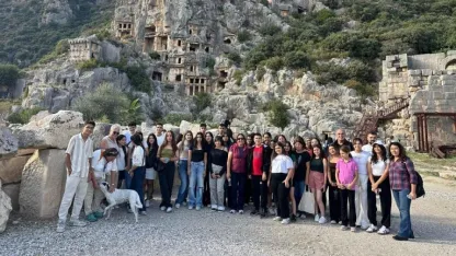 Antalyalı öğrenciler şehrini tanıyor