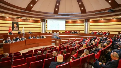 ATSO meclisinde gündem savaş