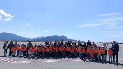 Köyceğiz Anaokulu öğrencileri Dalaman Havalimanı’nı gezdi