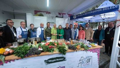 Yağmur dinlemediler! Acı Ot Festivali’ne ziyaretçi akını