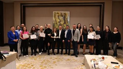 AGC’li Gazetecilere İngilizce Sertifikası