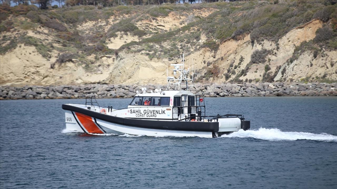 Antalya açıklarında düzensiz göçmenlerin olduğu tekne battı! 14 kişi yaşamını yitirdi!