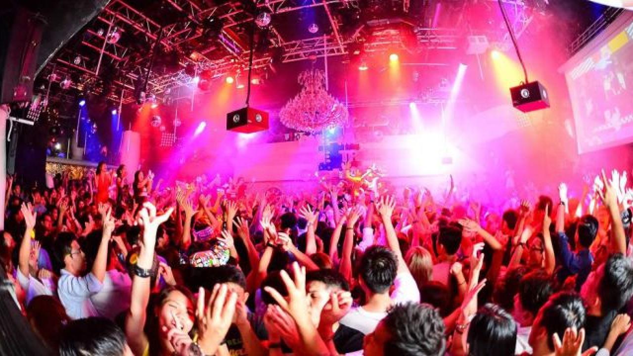 Antalya akşamlarının vazgeçilmez eğlence mekanları