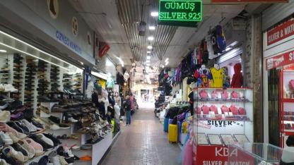 Antalya Kapalıçarşı’da Arife Sessizliği: Esnaf Umduğunu Bulamadı