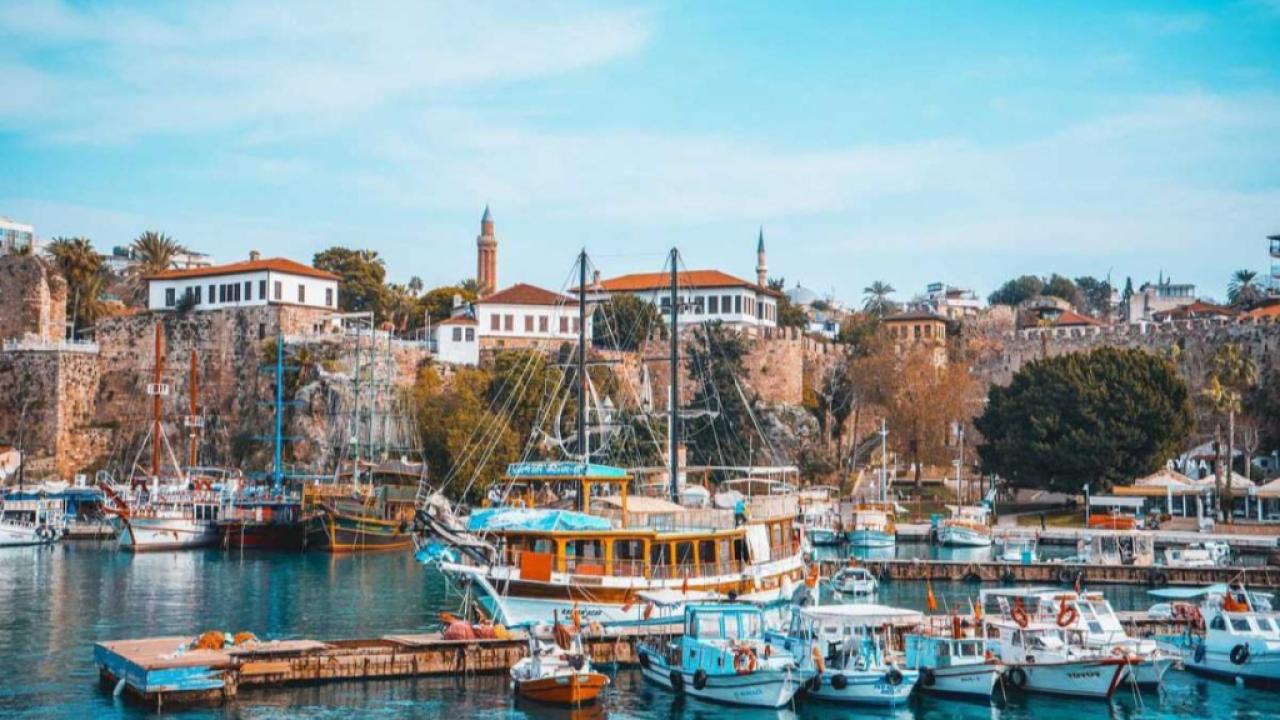 Antalya kıyıları için yeni karar! Bakanlık değişikliğe gitti