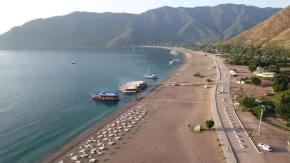 Antalya’da kalabalıktan kaçanların gizli adresi ortaya çıktı! Tertemiz koy büyülüyor