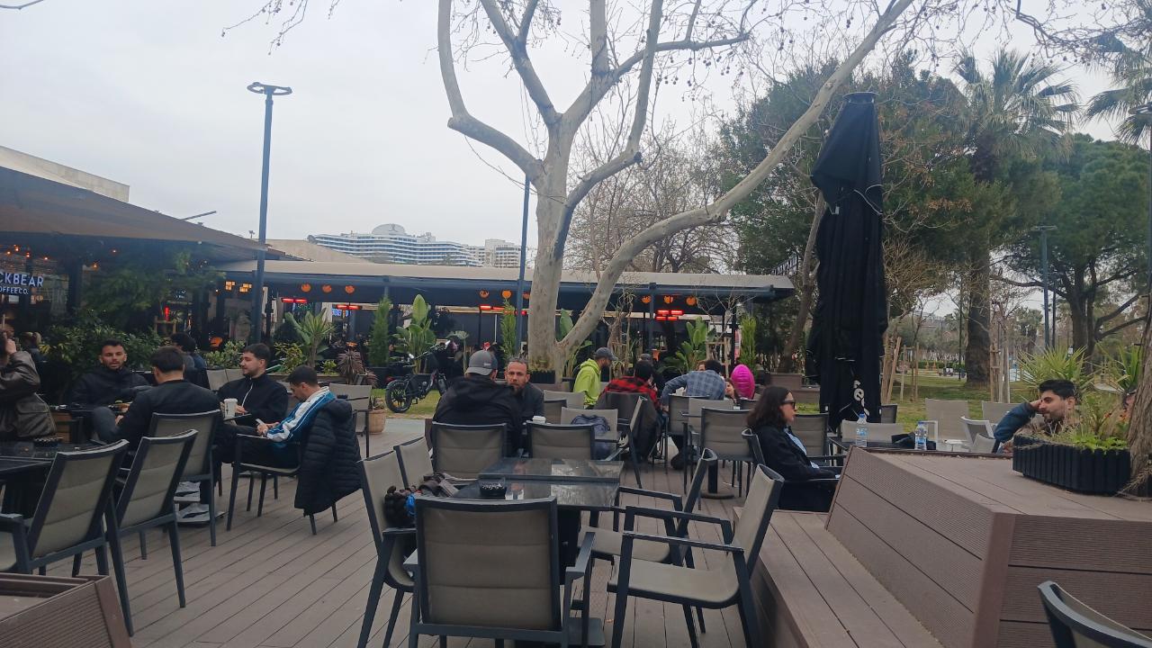 Antalyalılar hafta sonunun tadını çıkartıyor!