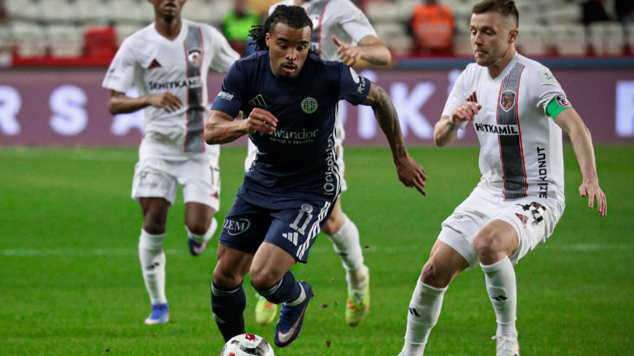 Antalyaspor sahasında Gaziantep FK’ya 4-1 mağlup oldu