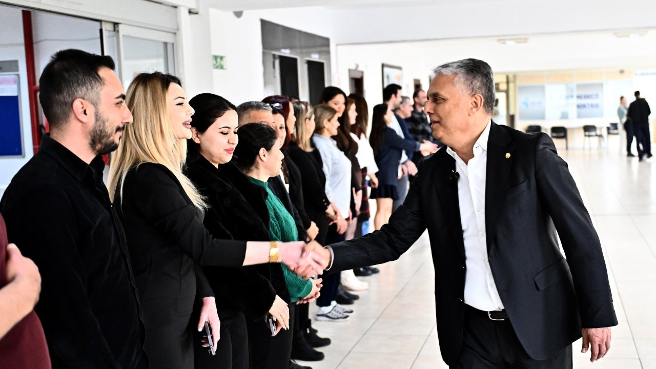 Başkan Uysal personelle bayramlaştı