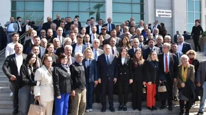 Böcek davasına katılan İsimler