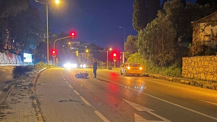 Devrilen motosikletin sürücüsü yaşamını yitirdi
