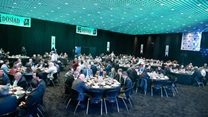 DÖSİAD iş dünyasını iftarda buluşturdu