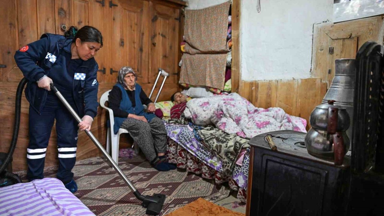 Evde sağlık ve bakım hizmetiyle uzaklar yakın oluyor