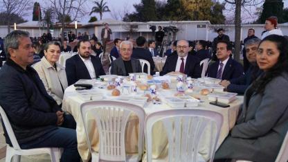 Fotoğraf tartışması büyüdü! HSK inceleme başlattı